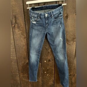 Mother Jeans, the looker, dark graffiti, size 25